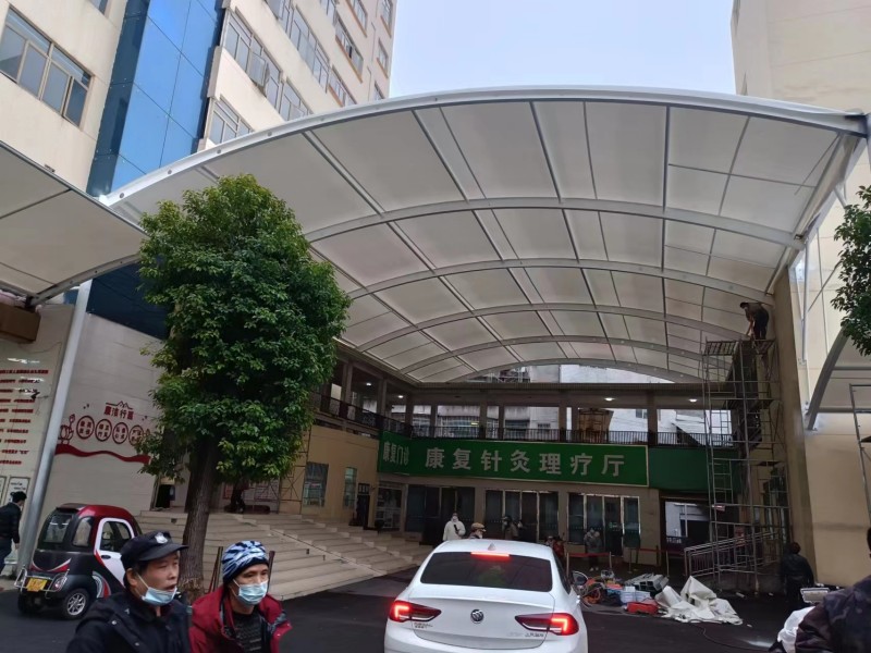 2026宜兴市膜结构车棚选哪家？源头厂家定制汽车充电桩停车棚-2